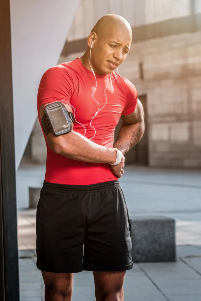 Hip pain after running: 8 causes + how to fix it 4 hip pain after running